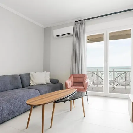 Manda Ray Seafront Endless Blue View Peraía