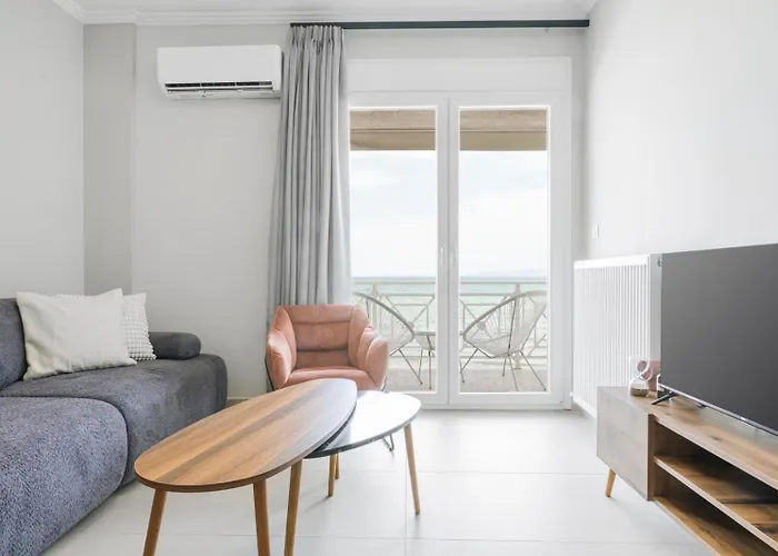 公寓 Manda Ray Seafront Endless Blue View Peraía